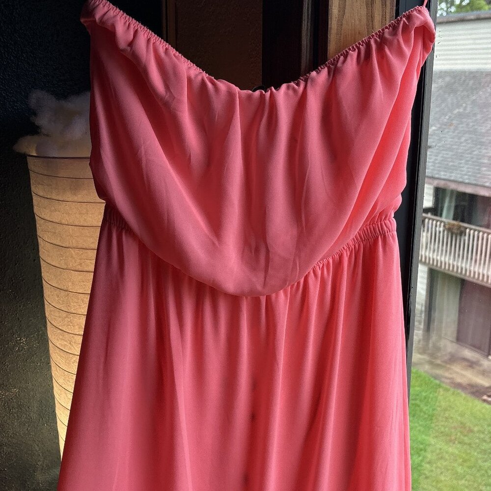 Express Chiffon Strapless Dress in Coral
